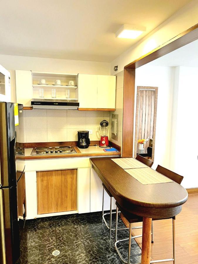 Acogedor Apartasuite Cerca Al Parque De La 93 Bogotá Exteriér fotografie